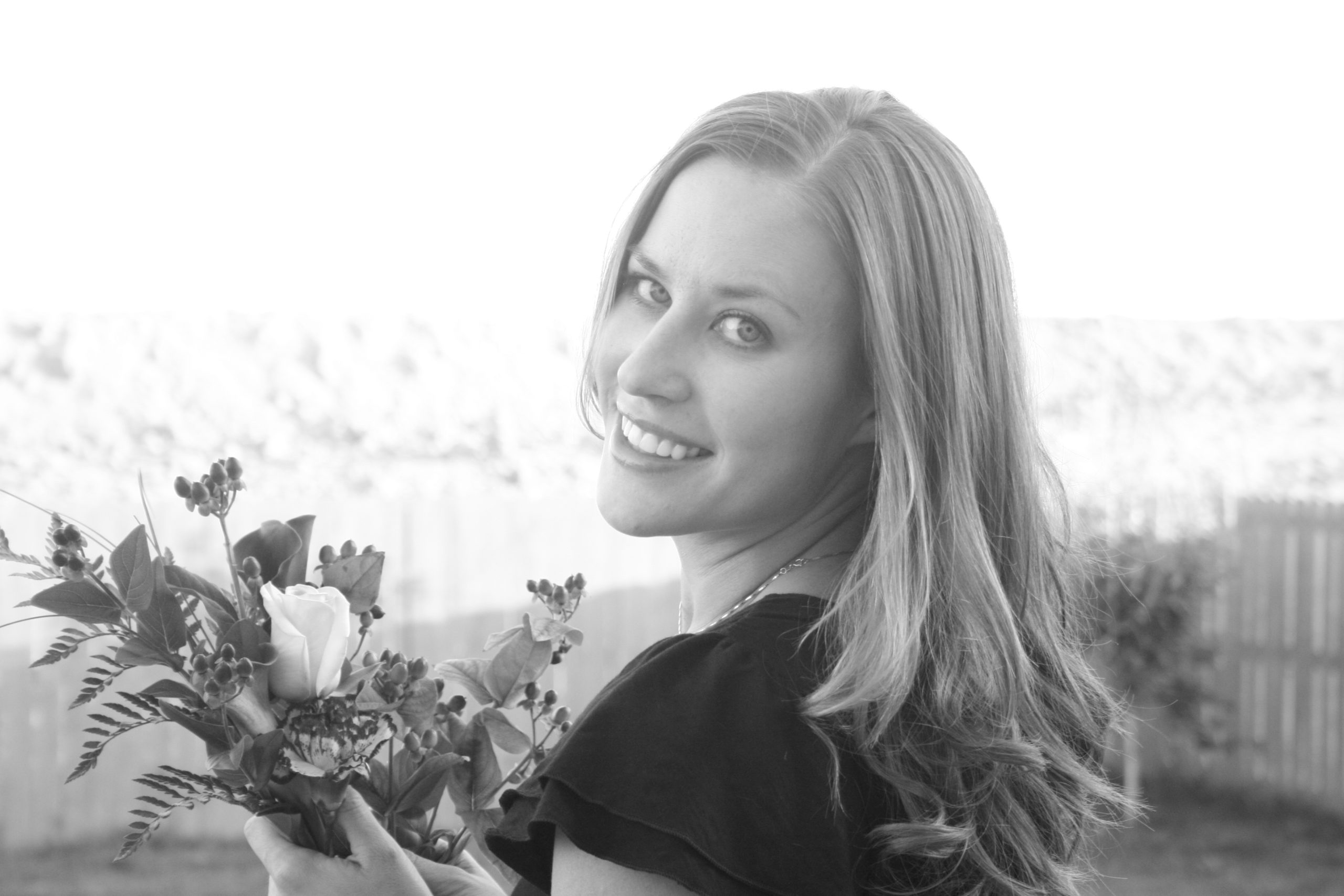 Jenna Dowell Financial Coach + Floral Designer
